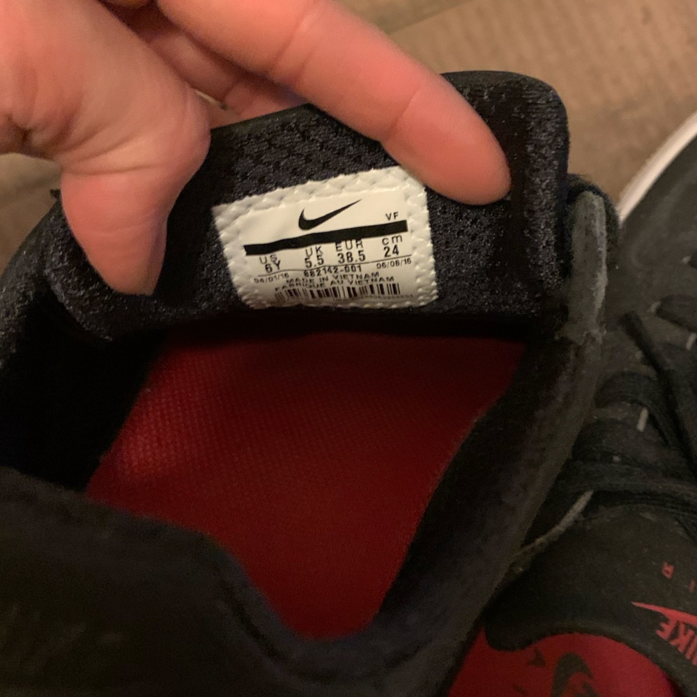 Nike AF1 - Picture 2 of 3